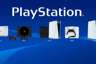 Collage der PlayStation 1-5 Konsolen nebeneinander für Gaming für alle Generationen