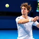 Alexander Zverev beim Aufschlag während eines Grand-Slam-Turniers