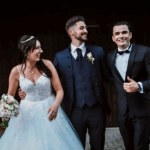 Eine gute Hochzeitsmoderation ist weit mehr als nur eine Stimme, die das Programm führt.