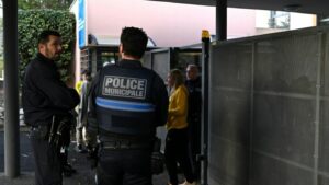 Frankreich: 14-Jähriger verletzt Lehrerin mit Messer lebensgefährlich