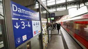 Angriff: Mitarbeiter der Deutschen Bahn an Hamburger Bahnhof attackiert