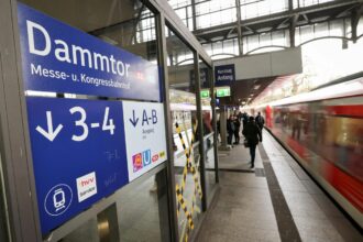 Bahn Mitarbeiter Angriff